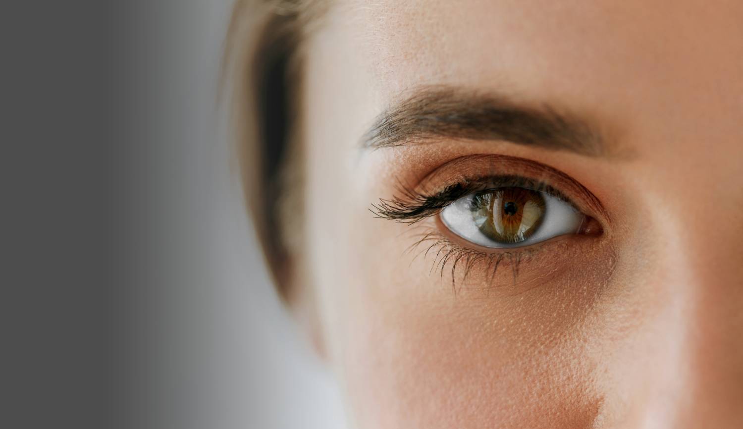 Close up of a womens eye